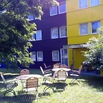 Hotel B1