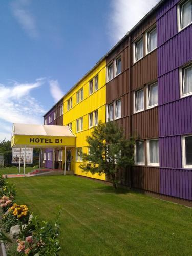 Hotel B1 2*